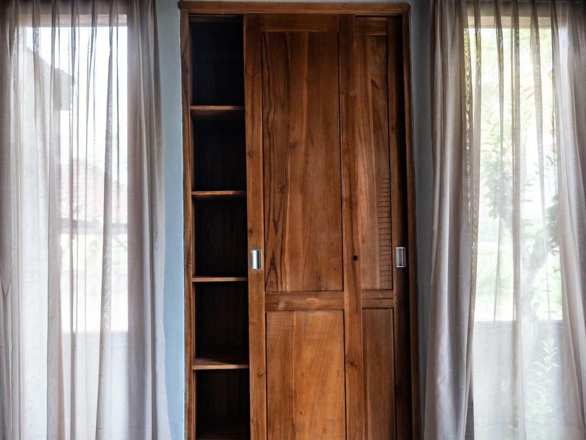 Fins Villa Medewi Airsatang Екстериор снимка